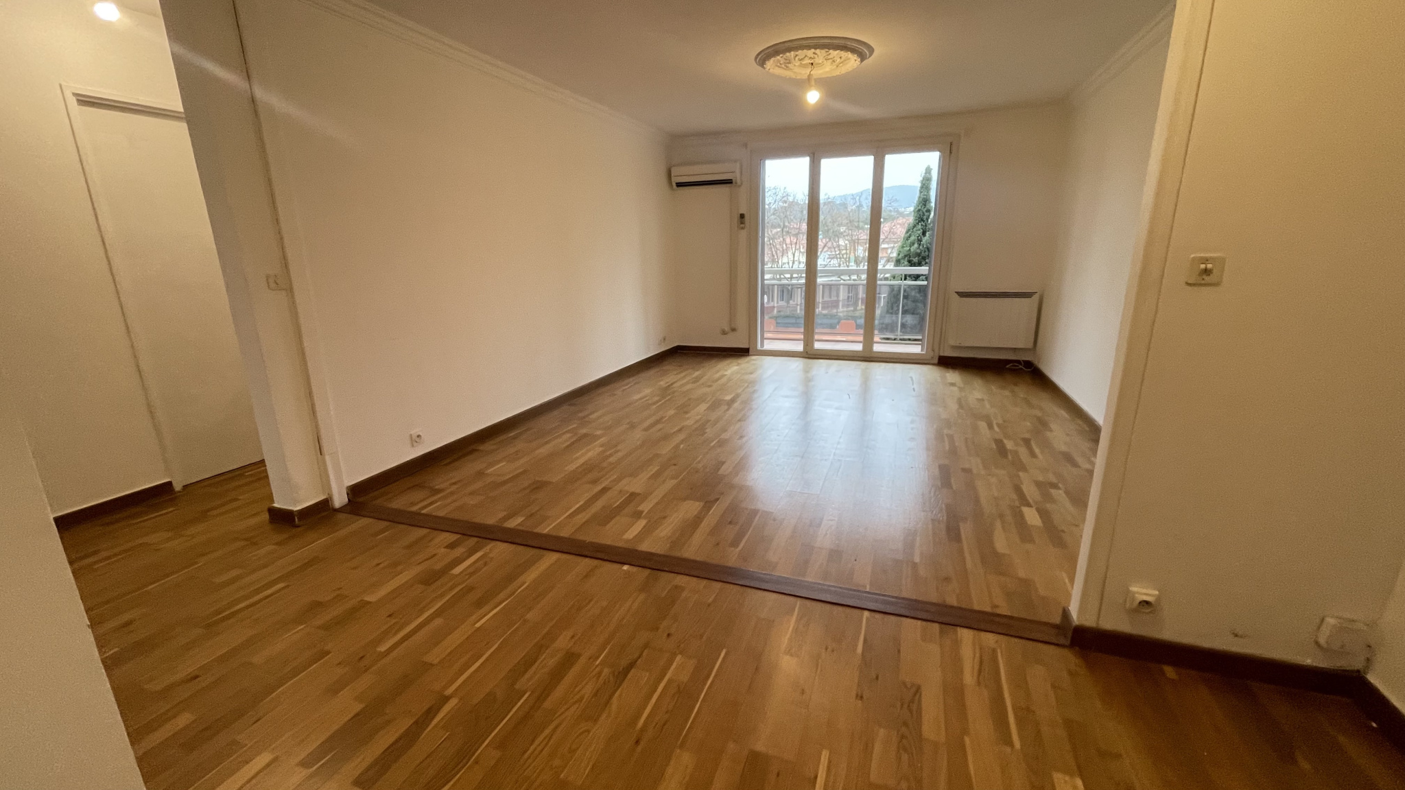 À vendre : Charmant appartement à Toulon Ouest !